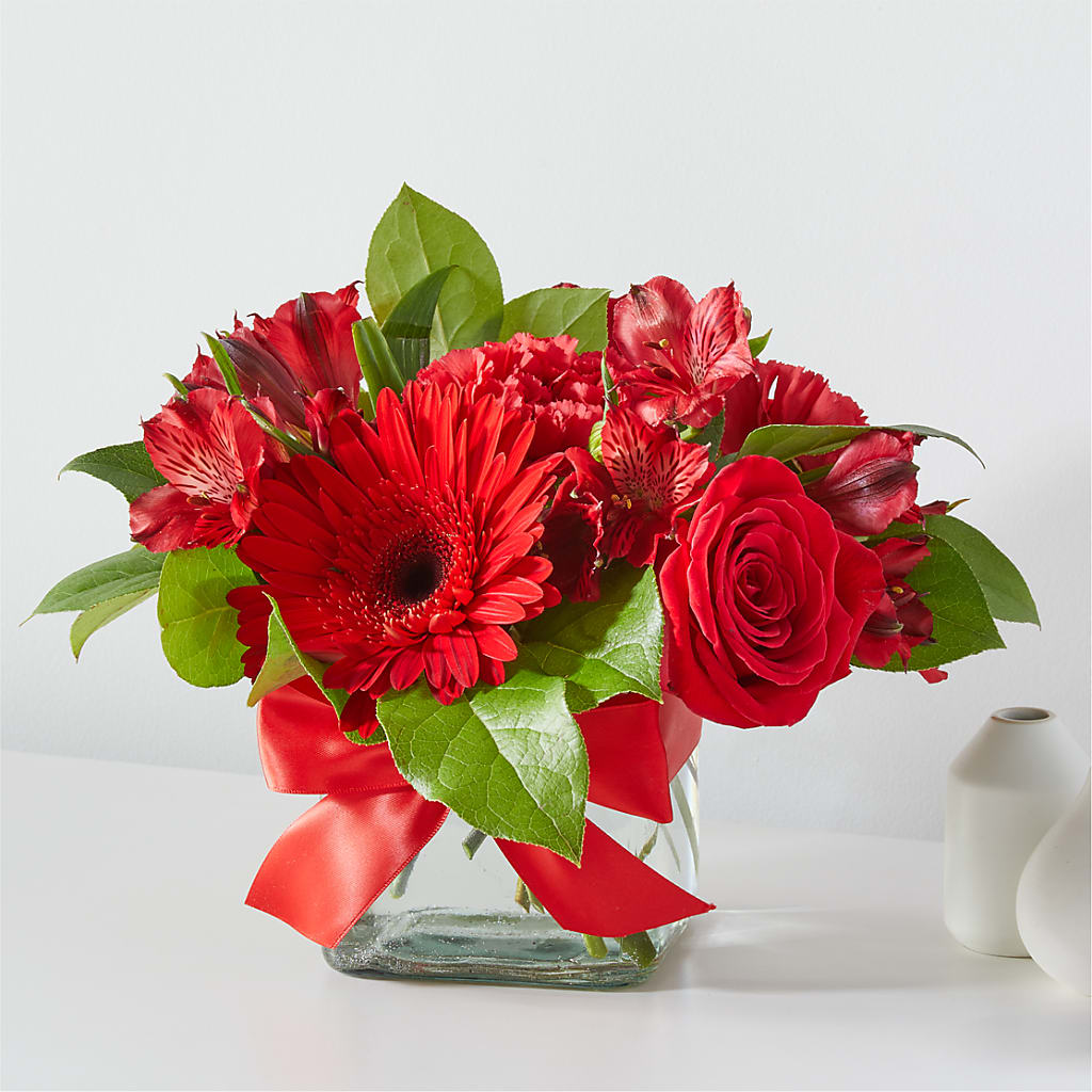 Red Hot Bouquet – Seminole Flower Shop Inc, Sanford FL