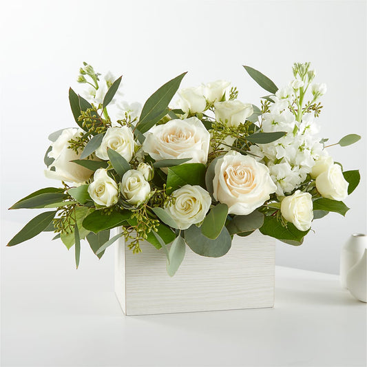 Fresh Linen Box Bouquet –  Seminole Flower Shop Inc, Sanford FL