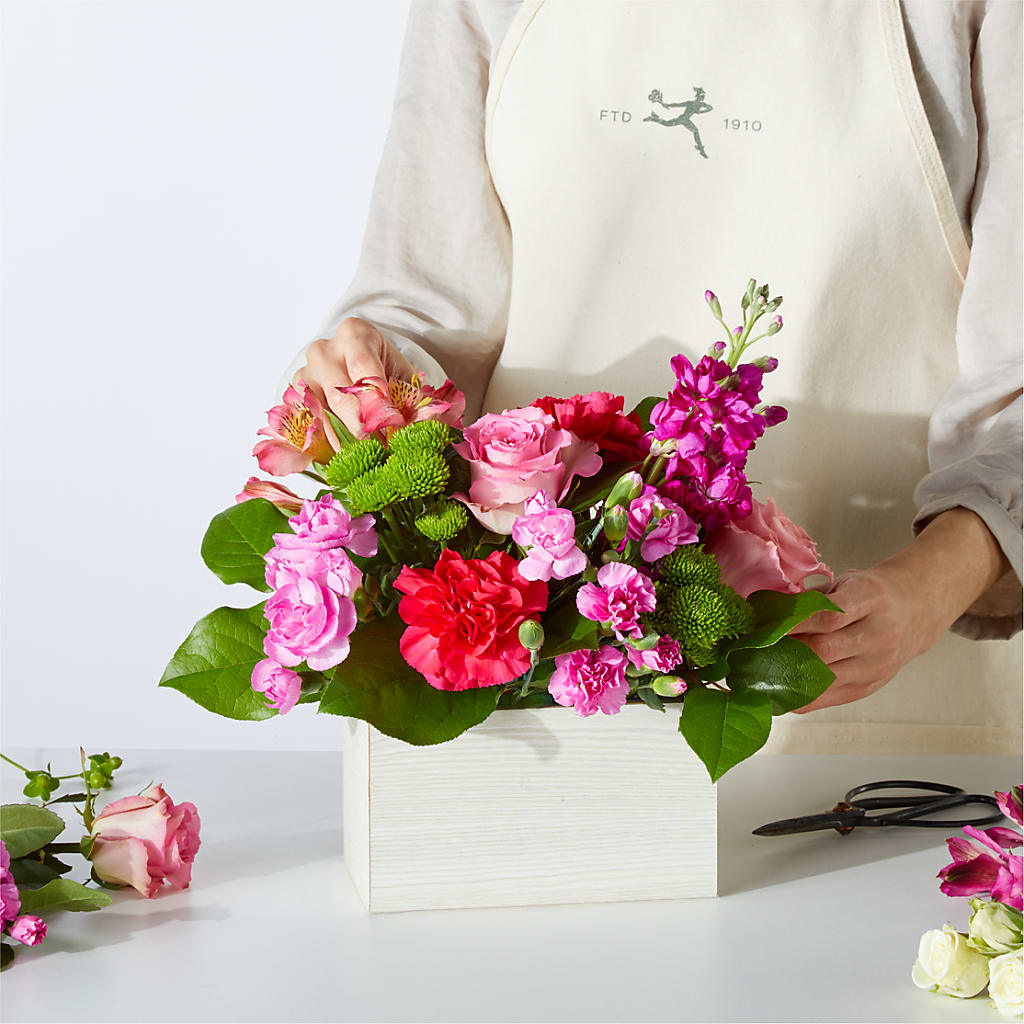 Sweetberry Box – A Florist Original –  Seminole Flower Shop Inc, Sanford FL