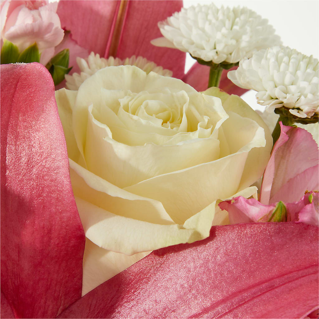 Piece of Cake Bouquet –  Seminole Flower Shop Inc, Sanford FL